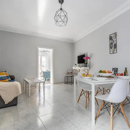 Apartamento Pureza Dreams De Oasis En Triana Sevilla